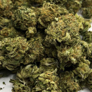 Pineapple OG is a hybrid marijuana strain that is believed to be a cross between Pineapple Express and an unknown OG Kush hybrid. It is a 70% sativa strain and is known for its limited availability, mainly found on the West Coast. The cannabinoid content of Pineapple OG is unclear, but both parent strains are potent, so it is expected to be strong. It has a sweet-spicy pineapple flavor and smells like lemon, pine, and fuel. Users report feeling an upbeat, cerebral high with a decent body buzz after smoking Pineapple OG.